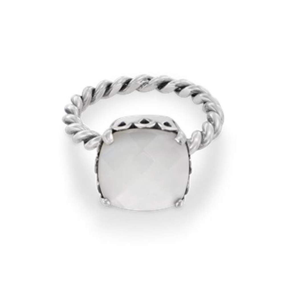 Pandora DiscontinuedMother Of Pearl ring